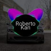 Roberto Kan Submerged