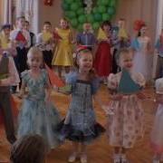Уплывает Наш Кораблик Песня