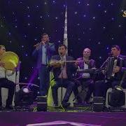 Гофур Гулом Эшчановлар