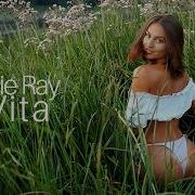 Ellie Ray Vita
