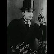 Universum Русские Футуристы