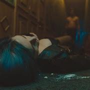 Девочка С Каре Original