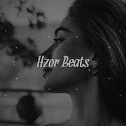 Под Луной Девушка