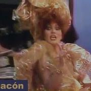 Iris Chacon Peanut Vendor