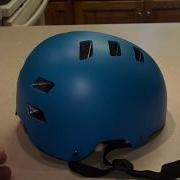 Apusale Helmet Rating