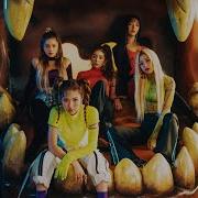 Butterflies Red Velvet