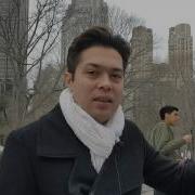 Отабек Махкамов