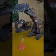 おもちゃバックホウ いくらぐらい