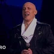 Мама Денис Майданов