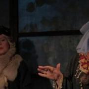 Неугомонный Дух Спектакль