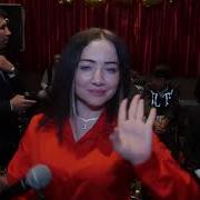 Gunay Zeynebi Sarisinim