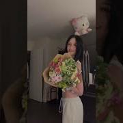 Flowers Trend Tiktok