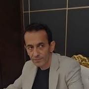 Сарам Дард Мекунад Сарвар Биеред